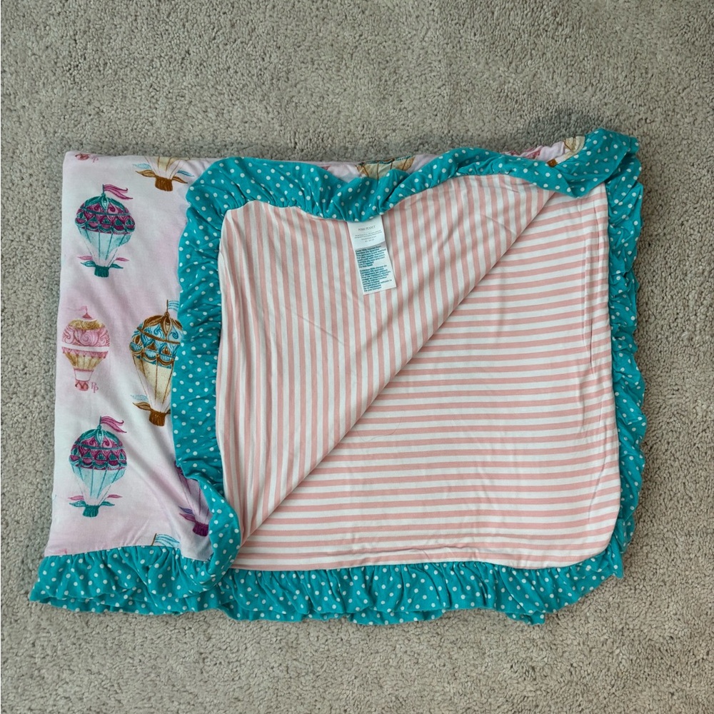 Posh Peanut “Gemma” Luxe Patoo Blanket with Teal Polka Dot Trim - Picture 4 of 10